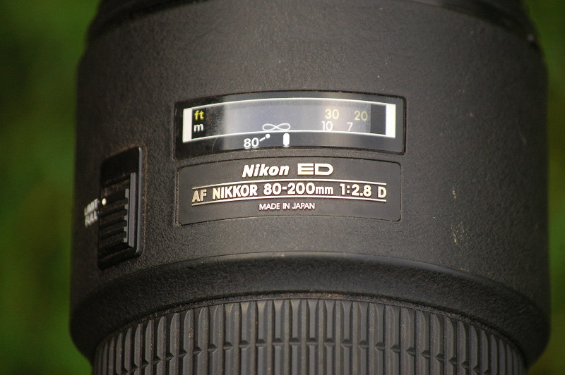 Nameplate of the 80-200mm f/2.8